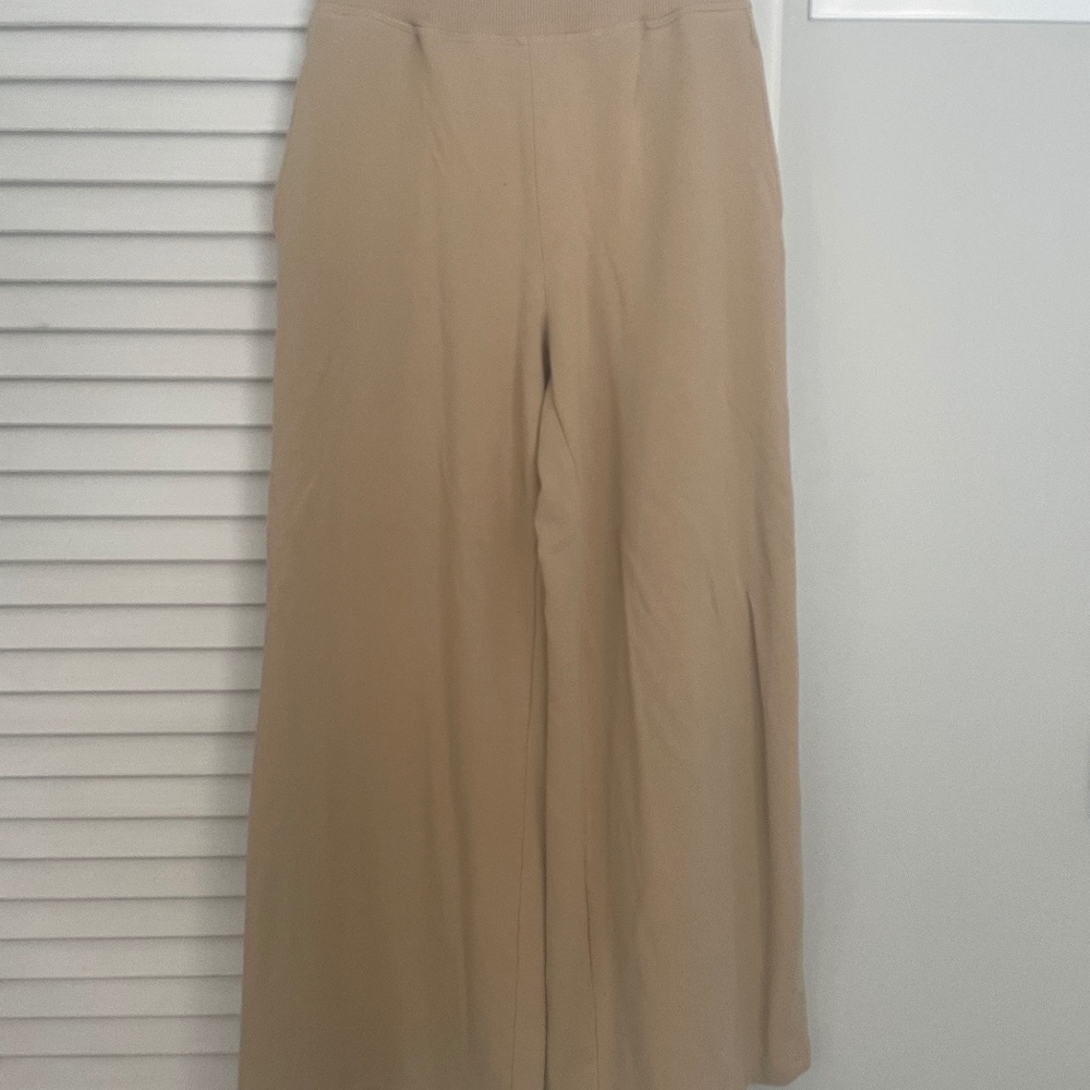 L’AGENCE Wide leg pants and top.